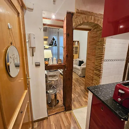 Pequeno Apartamento En El Centro De Madrid Exterior photo