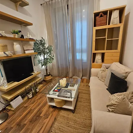 Pequeno Apartamento En El Centro De Madrid Exterior photo